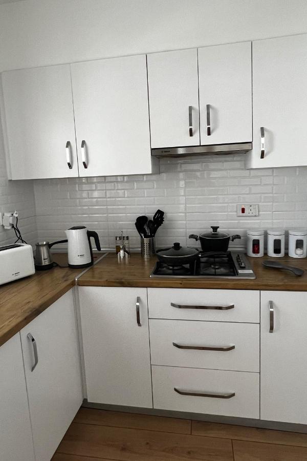 Stylish 3 Bedroom Apartment In Kirenia Zewnętrze zdjęcie